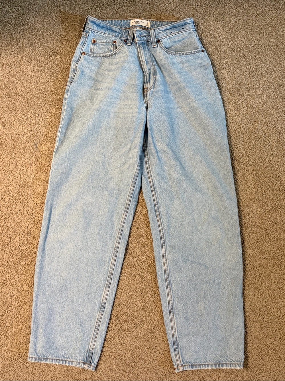 Abercrombie & Fitch Curve Love High Rise Taper Jeans - Light Blue - 27 S - EUC